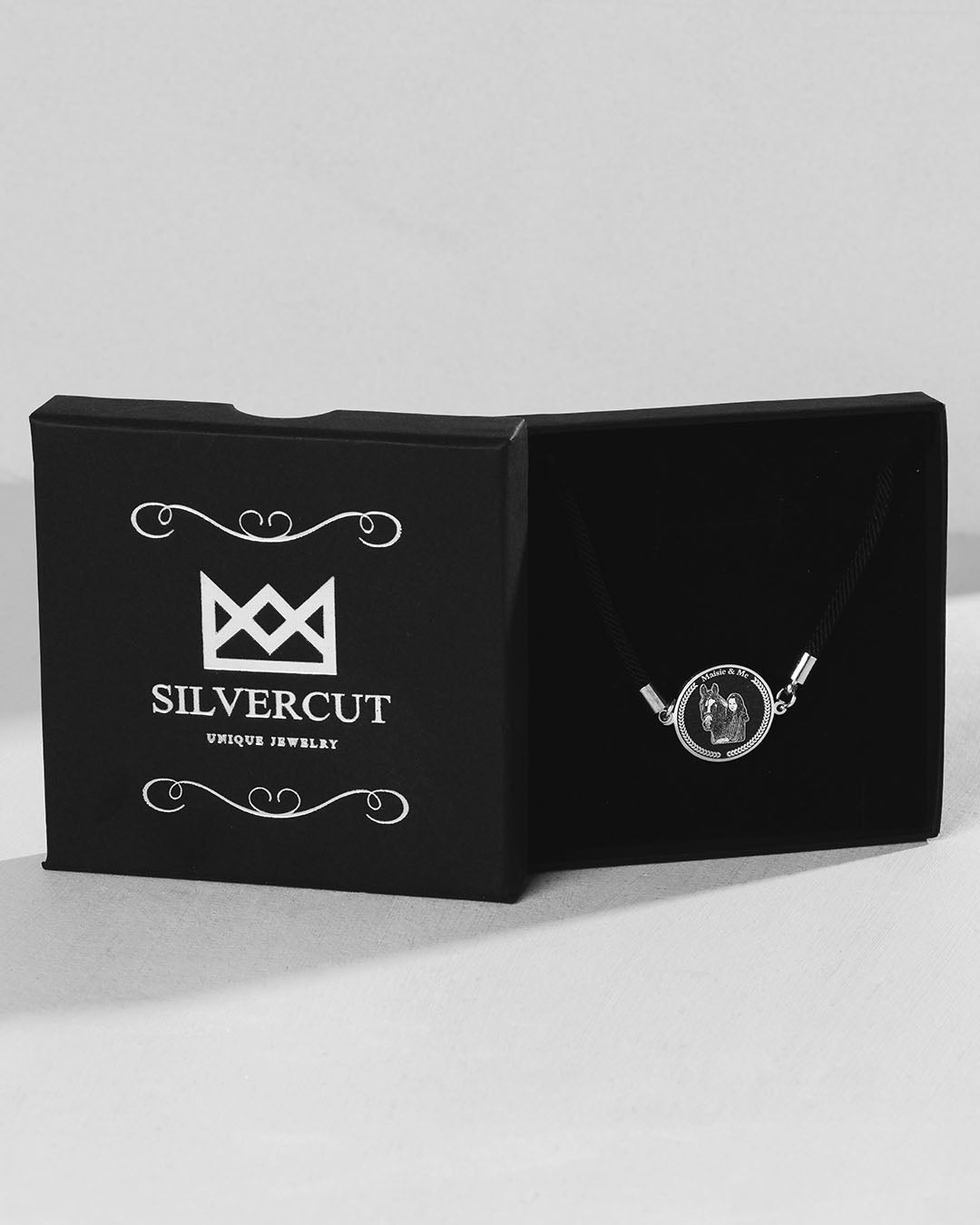 Medallion Bracelet